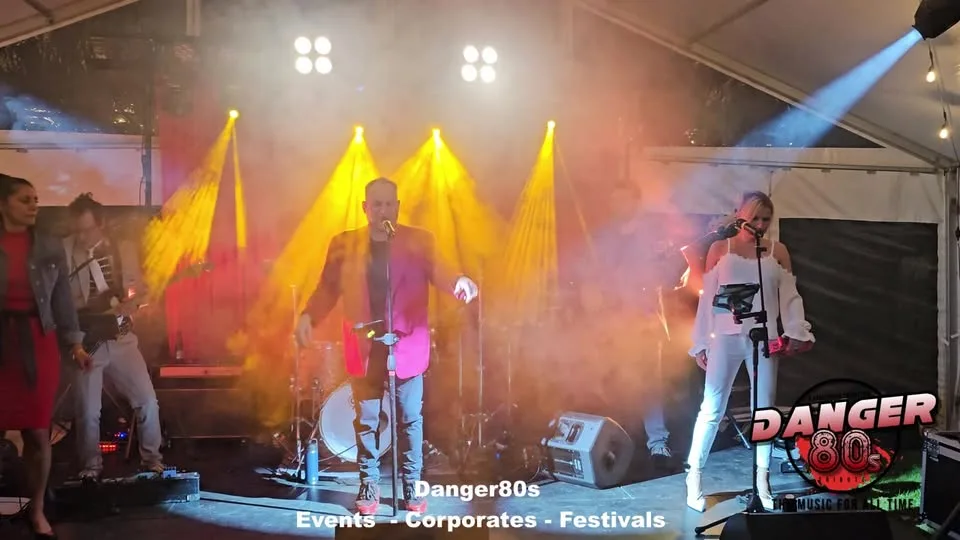Danger80s live 32